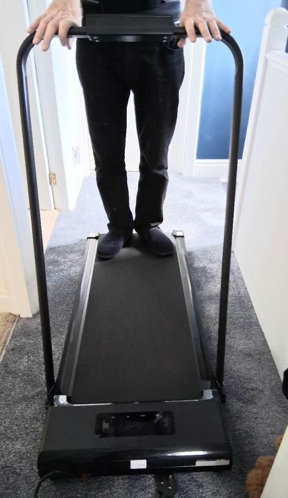 Treadmill folds for storage