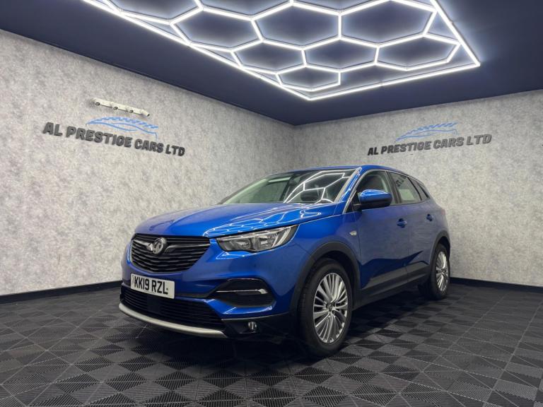 2019 Vauxhall Grandland X 2.0 Turbo D BlueInjection Tech Line Nav Auto Euro 6 (s/s) 5dr HATCHBACK...