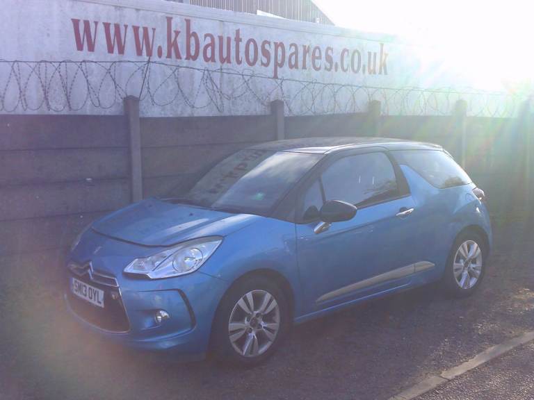breaking for spares citroen ds3 2013 1.2 p