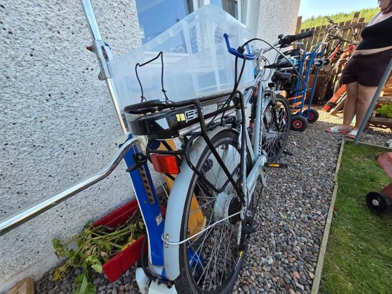 Road Rider Current Hybrid Electric Bike – Grey, Good Condition