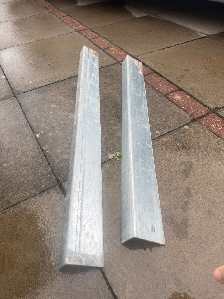 L lintels and weep vents for sell