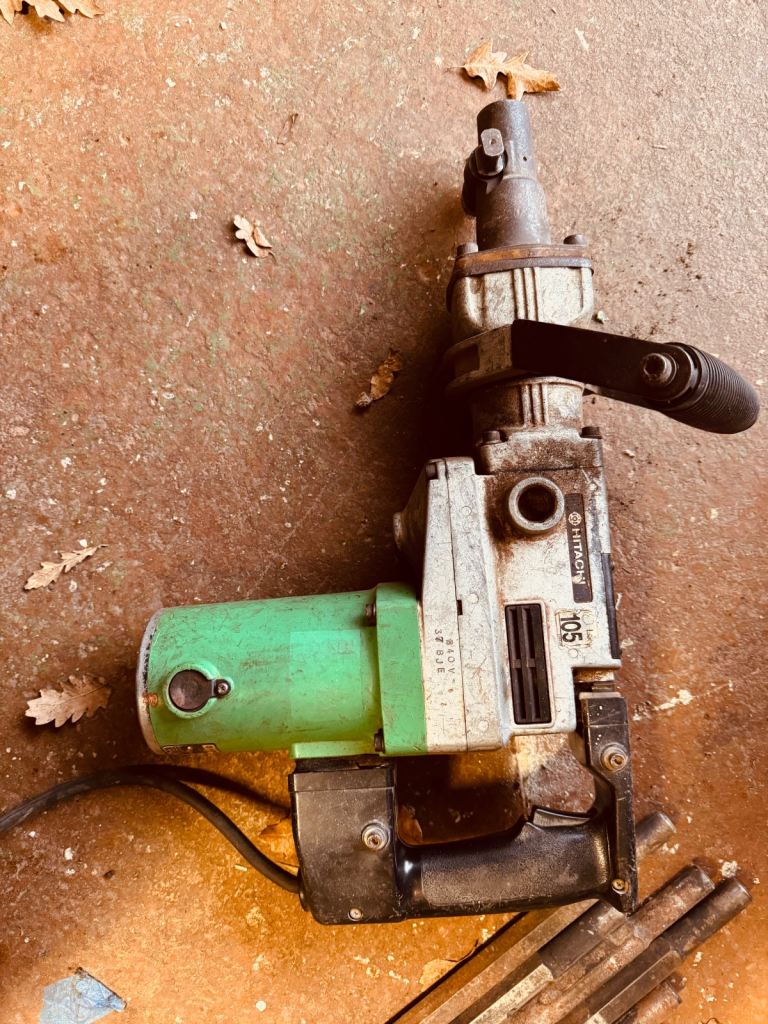 Hitachi 50mm Hammer Drill DH 50SA inc chisels 