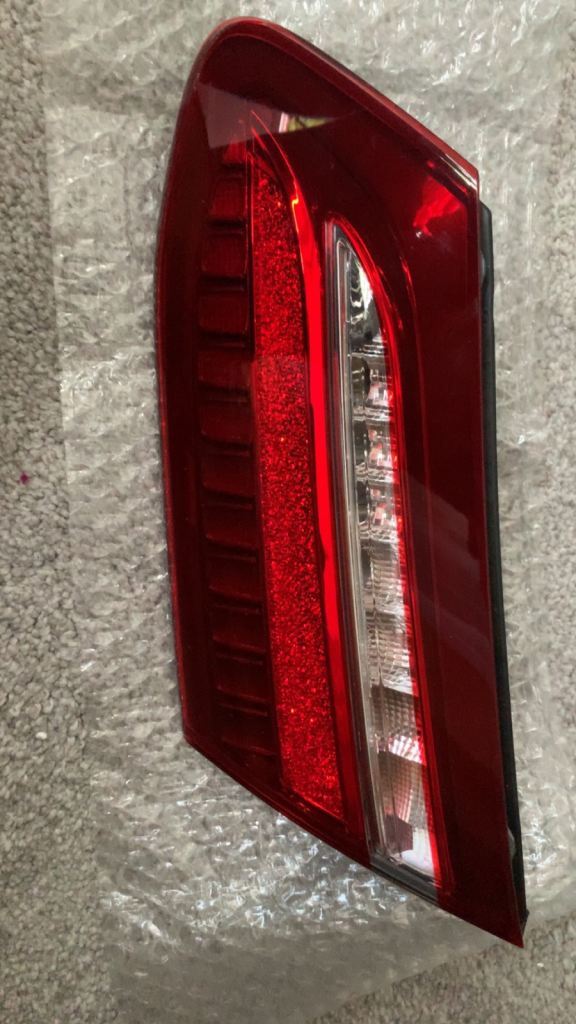 Mercedes e class new shape rear light