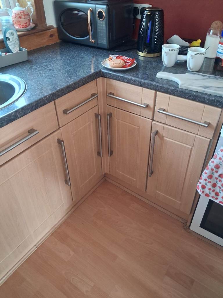 Kitche unit doors.