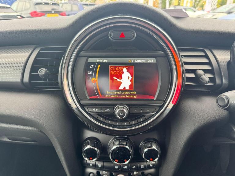 2020 MINI Hatch 1.5 Cooper Classic II 3dr HATCHBACK PETROL Manual