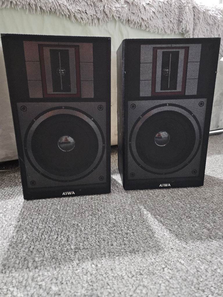 AIWA good working Speakers
