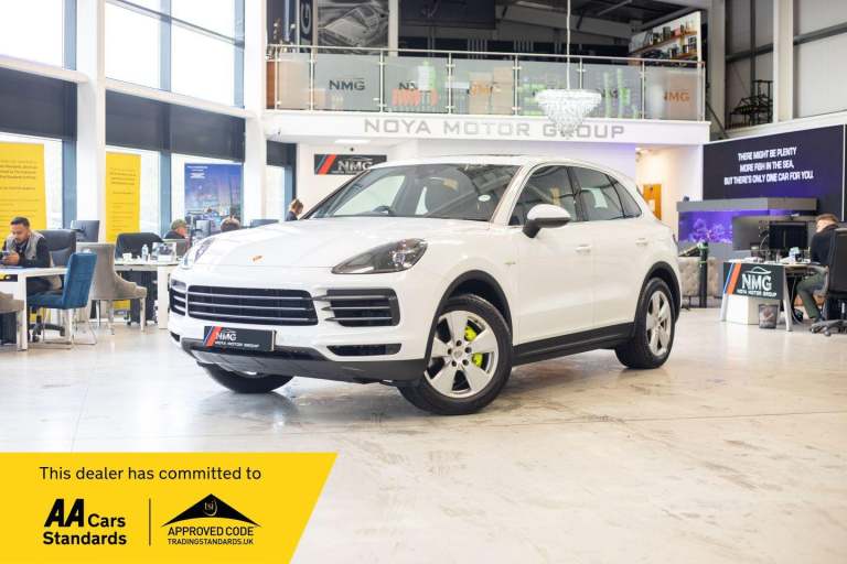 2021 Porsche Cayenne E-Hybrid 5dr Tiptronic S ESTATE PETROL/ELECTRIC Automatic