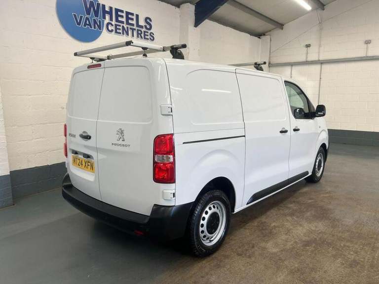 2024 Peugeot Expert 1000 1.5 BlueHDi 100 Professional Premium + Van PANEL VAN DIESEL Manual