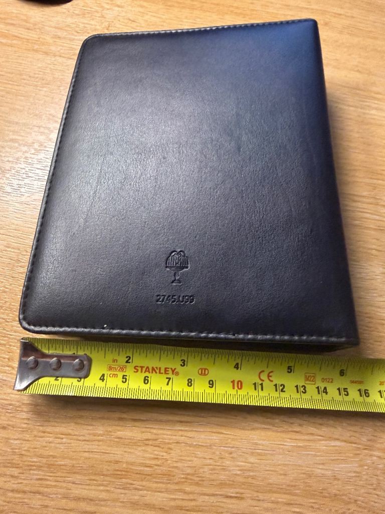 Genuine Filofax Personal Size Black Leather Organizer / Binder - New (Unused)