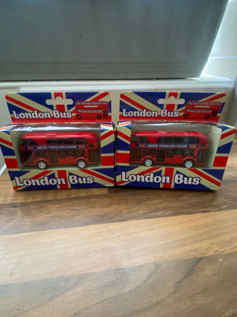 London buses double decker trafalgar square  Set of 2 . 