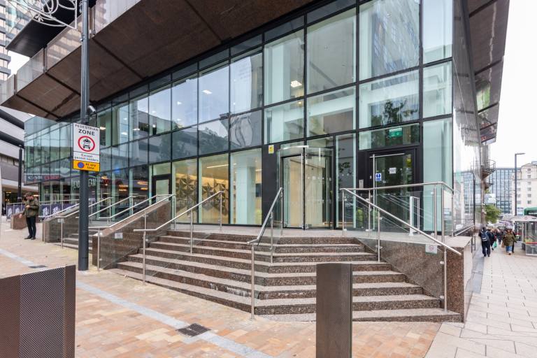 Leeds - LS1 5HD \ Workspace for Teams of 2