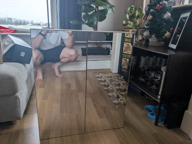 Bathroom Mirror / Cabinet 60x70 cm