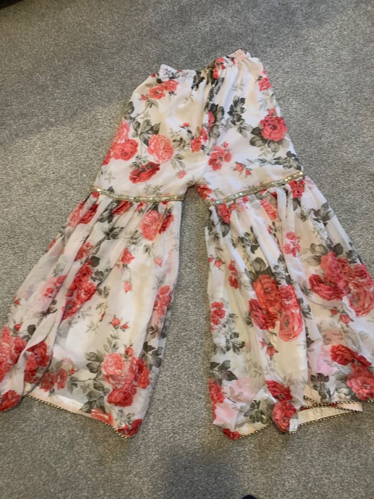 Brand new 3 piece Indian Sharaha suit Palazzo style Size 8 To 10 Uk, party, wedding