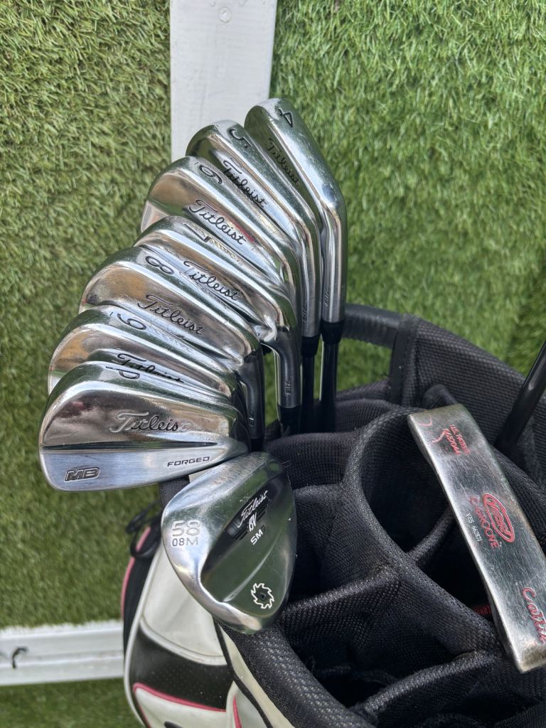 Titleist MB Forged 690 Full Golf Set + Vokey SM7 + Yes! Callie Putter, MotoCaddy leather Golf Bag