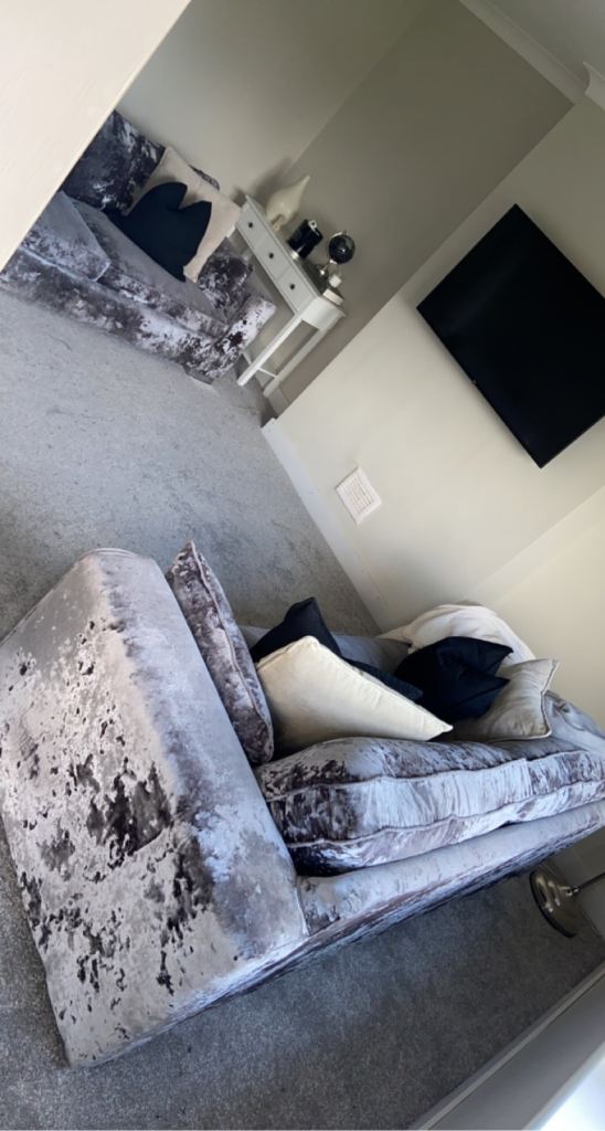 2 bedroom flat in Mosspark 