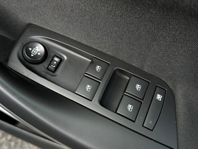 2019 69 VAUXHALL ASTRA TECHLINE NAV 1.6 CDTI TURBO DIESEL ESTATE * 