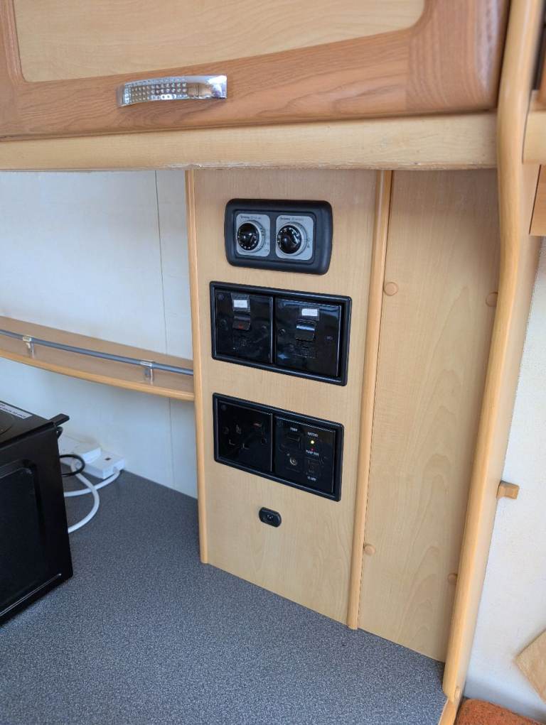 2005 elddis elusion se 
