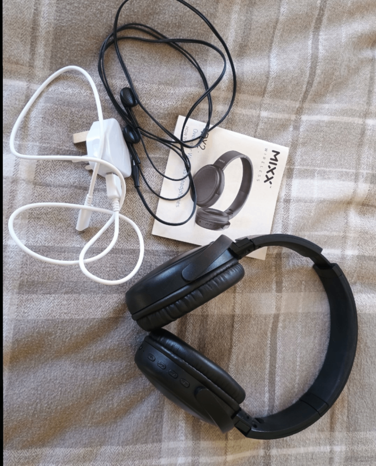 Mixx wireless headphones 