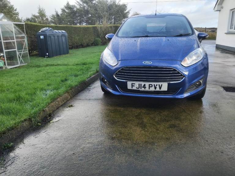 2014 fiesta 1.4 diesal full mot £20 tax