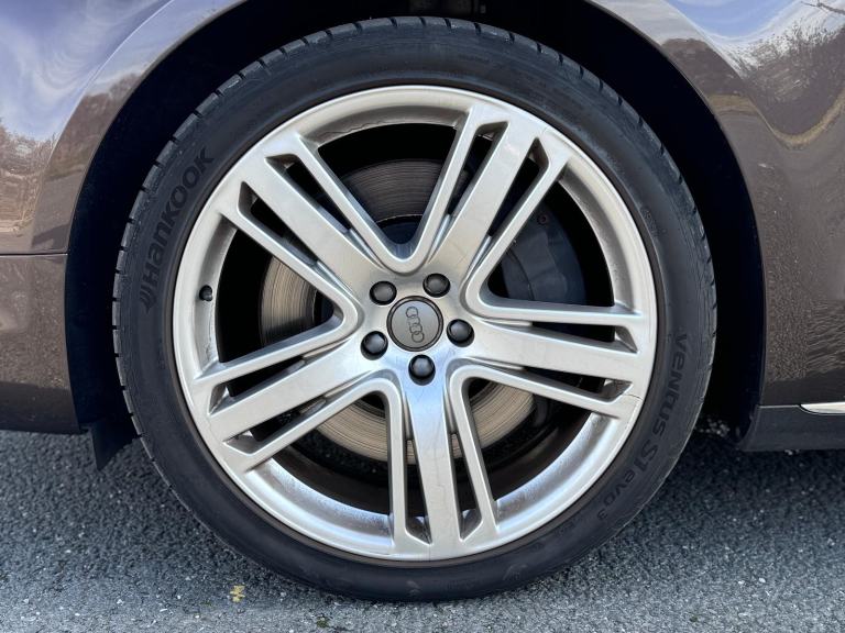 2015 Audi A8 LWB 6.3 W12. Ultimate Luxury Supersaloon. 47k. FSH. 500BHP.