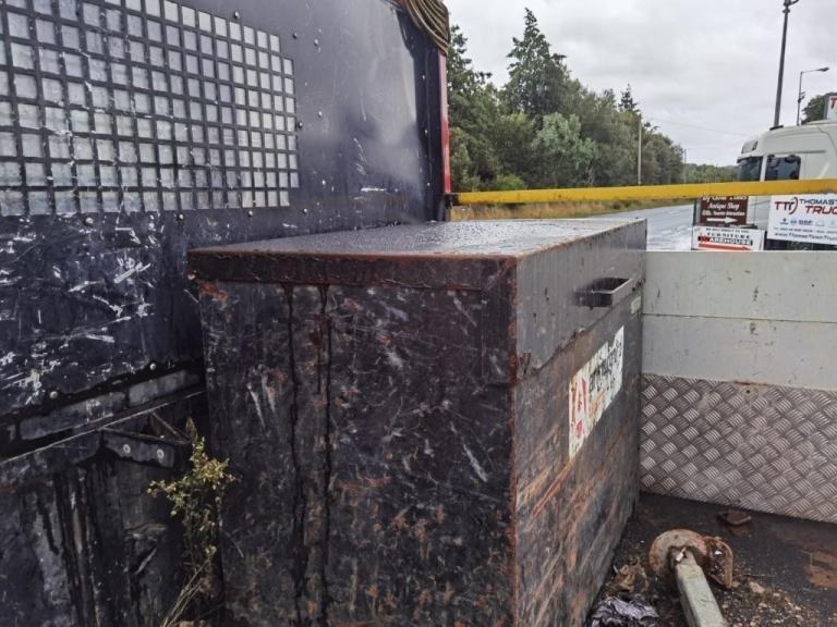 2017 DAF LF 150 4X2 with 13ft dropside body