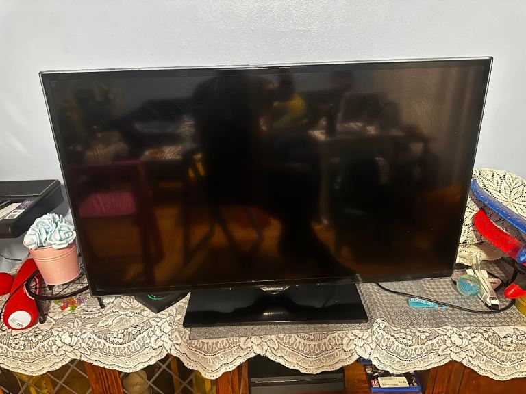 Samsung 43 inch Tv 