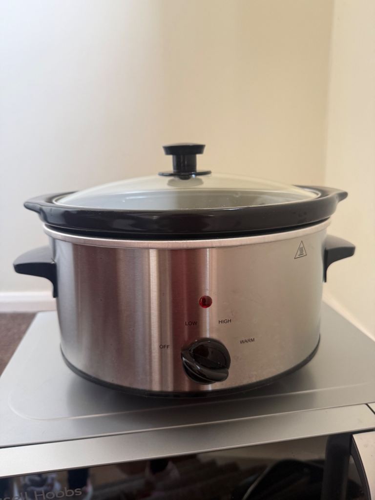 SLOW COOKER