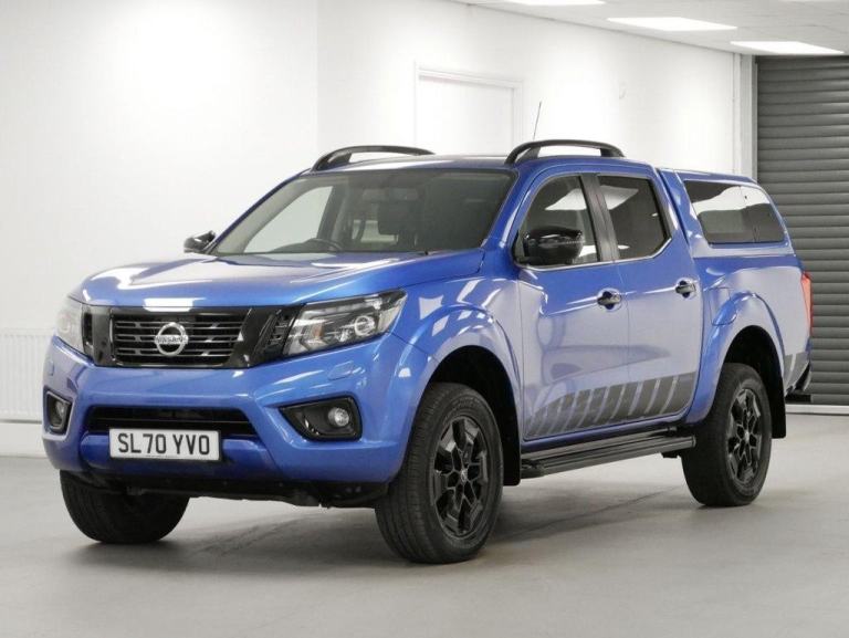 70 NISSAN NAVARA 2.3 DCI 190 BHP N-GUARD 4WD AUTOMATIC CANOPY ( NO VAT )