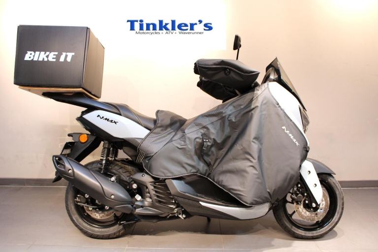 BRAND NEW UN-REGISTERED 2025 MODEL YAMAHA N-MAX TECH MAX DELIVERY RIDER BUNDLE
