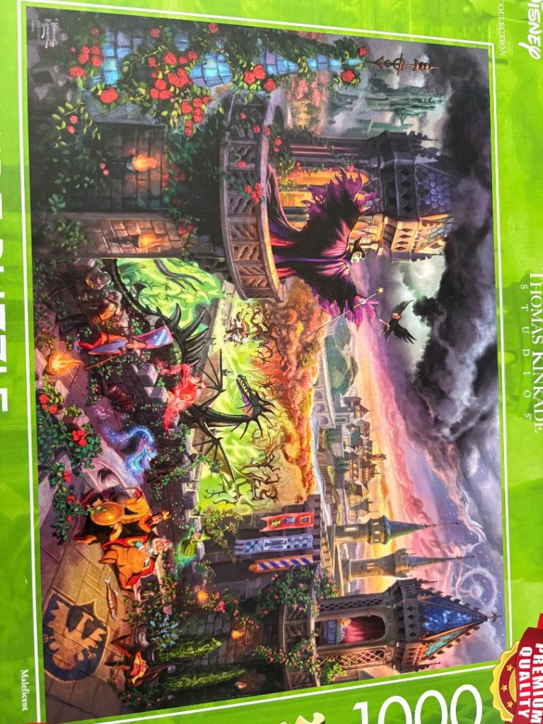 Clementoni Marvel 1000 Piece Jigsaw Puzzle - Avengers Assemble