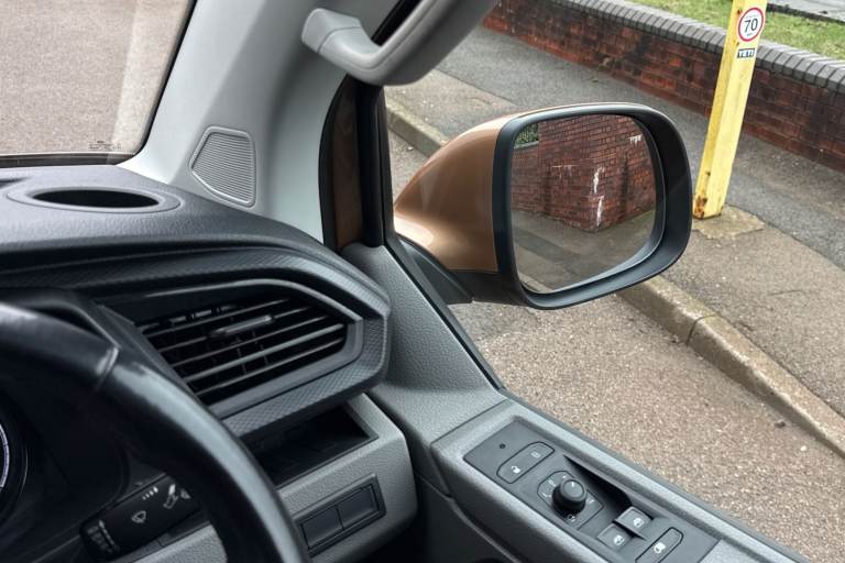 2022 Volkswagen Transporter 2.0 TDI 150 Highline Van Van DIESEL Manual