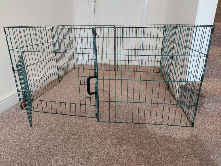 Small animal playpen 