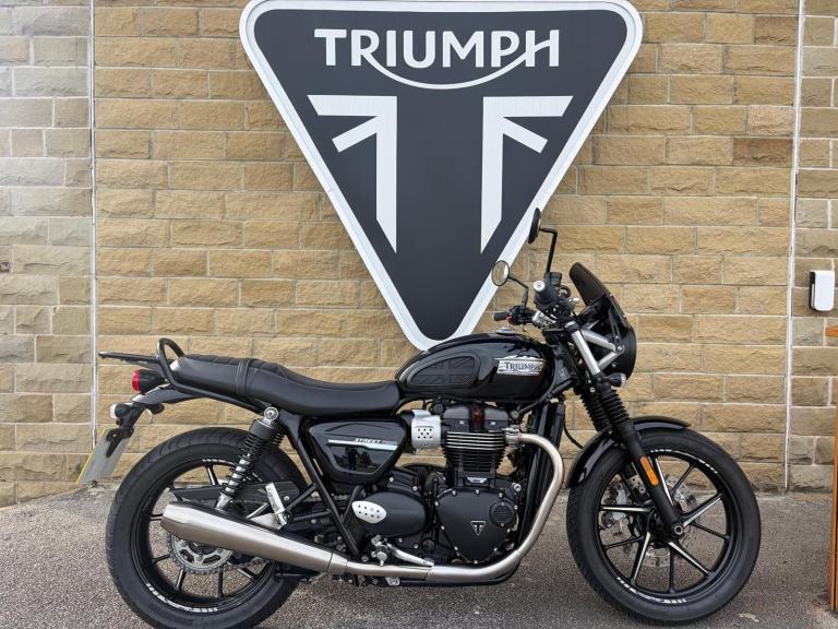 2019 TRIUMPH STREET TWIN
