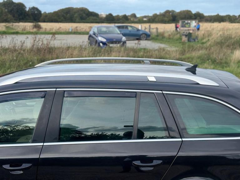 2014 Skoda Superb 2.0 TDI Elegance DSG 4WD Euro 5 (s/s) 5dr ESTATE Diesel Automatic