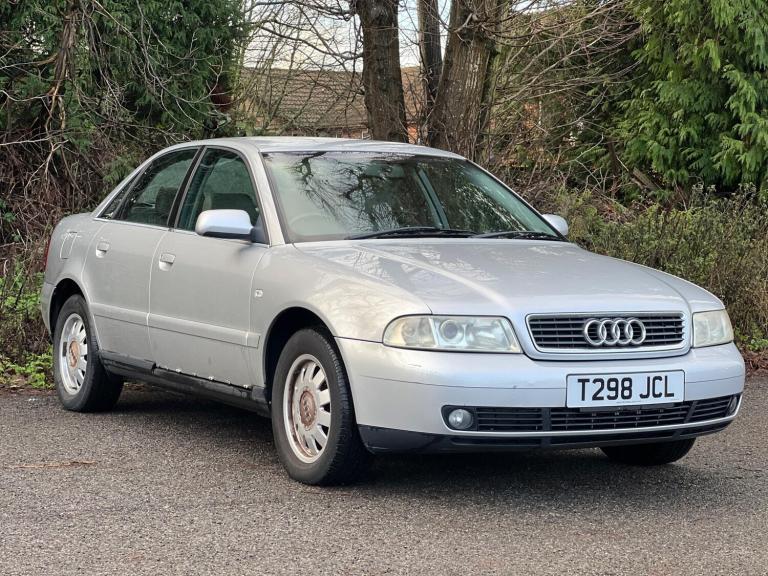  Audi A4 1.8 SE 4dr Petrol Automatic