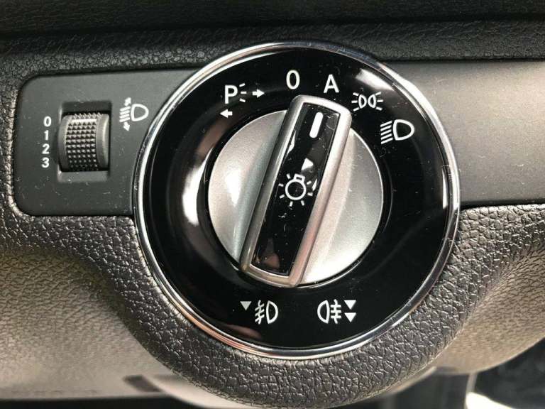 Mercedes-Benz, C CLASS C220 Cdi Sport, Saloon, 2009, Manual, 2143 (cc), 4 doors Euro 4