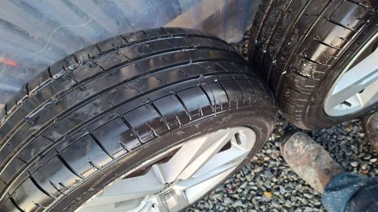 5x112  17inch seat rims with new tyres 