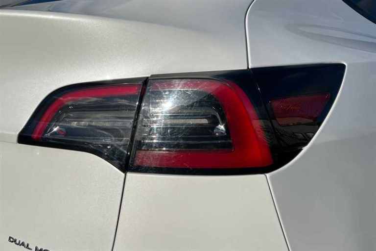 2023 Tesla Model Y Long Range AWD 5dr Auto MPV ELECTRIC Automatic