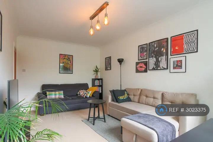 2 bedroom flat in Cranford Lodge, London, SW19 (2 bed) (#3023375)