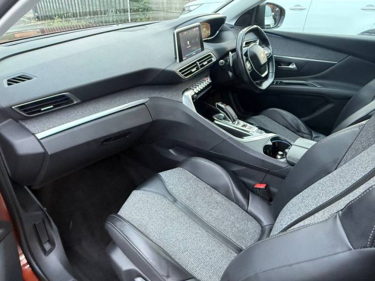 2017 Peugeot 3008 1.2 Puretech Allure 5dr EAT6 HATCHBACK PETROL Automatic