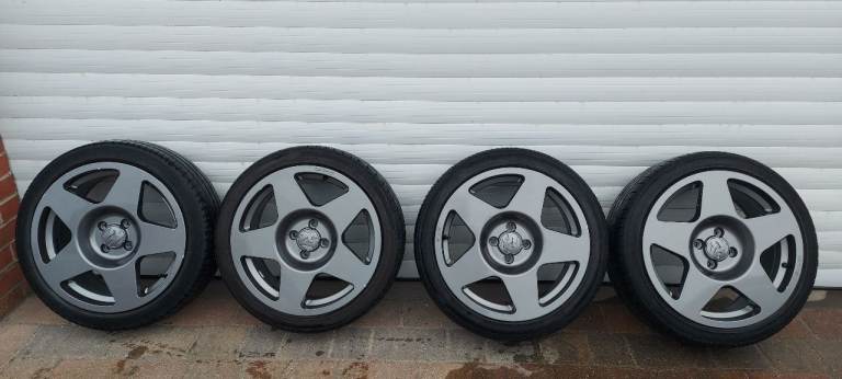 17" inch Alloy Wheels - Fifteen52 Tarmac 5 spoke full set of 4