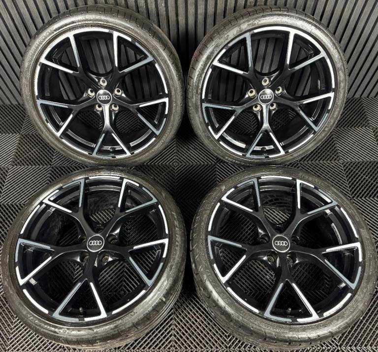 19'' GENUINE AUDI RS3 8Y BLACK ALLOY WHEELS ALLOYS TYRES
