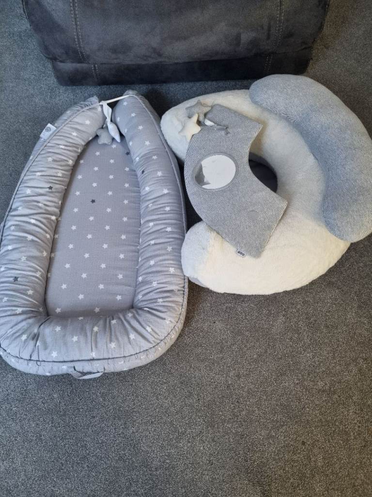Baby pod / sit me up nest