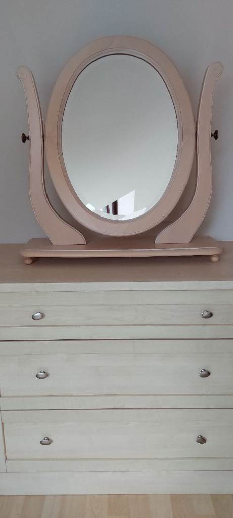 Dressing table mirror 
