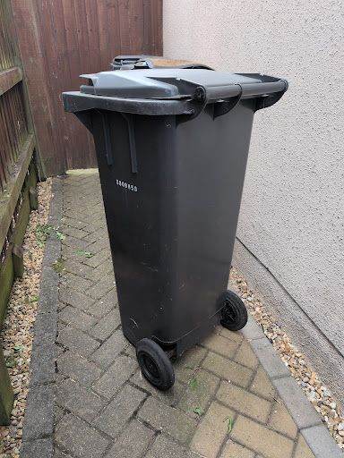 Black Wheelie Bin, Medium
