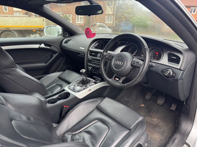 Audi, A5, Coupe, 2013, Manual, 1798 (cc), 2 doors