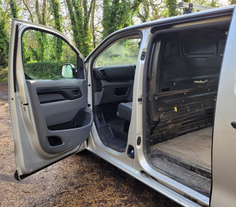  Citroen Dispatch 1.6 BlueHDi 1000 Enterprise M FWD 2 Euro 6 (s/s) 6dr Diesel Manual