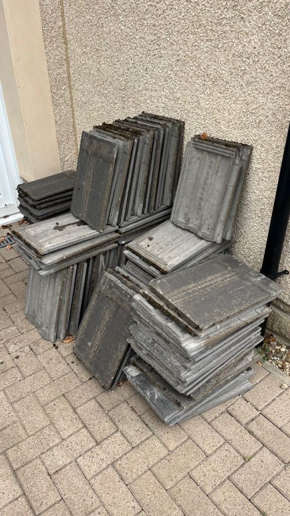 100 X Calderdale Edge Grey Roof Tiles (same as Marley Modern)