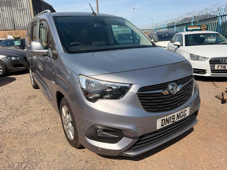 2019 Vauxhall Combo Life 1.5 Turbo D BlueInjection Energy XL MPV Euro 6 (s/s) 5dr (7 Seat) MPV Di...