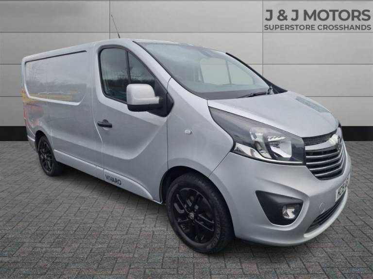  Vauxhall Vivaro VIVARO 2700 LE NAV CDTI B Diesel